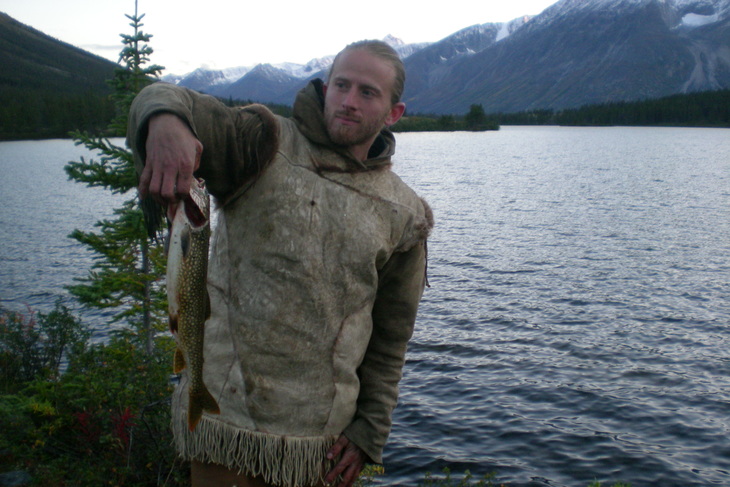 Kim Alaska Kanada Wildnis Forelle Fischen