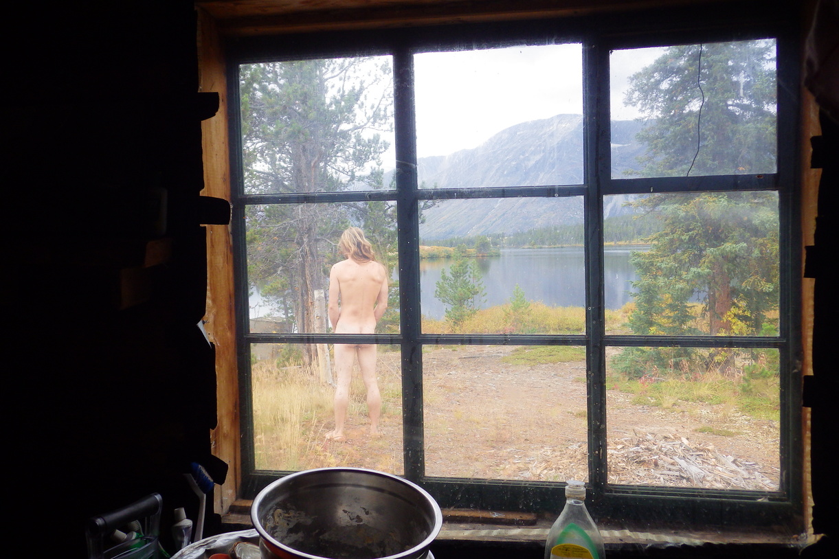 Kim Alaska Kanada Wildnis Cabin Huette